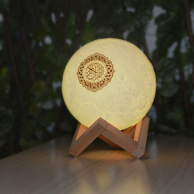 3D Quran Moon Speaker